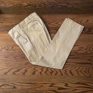 Gap. 29x32 khaki straight fit
